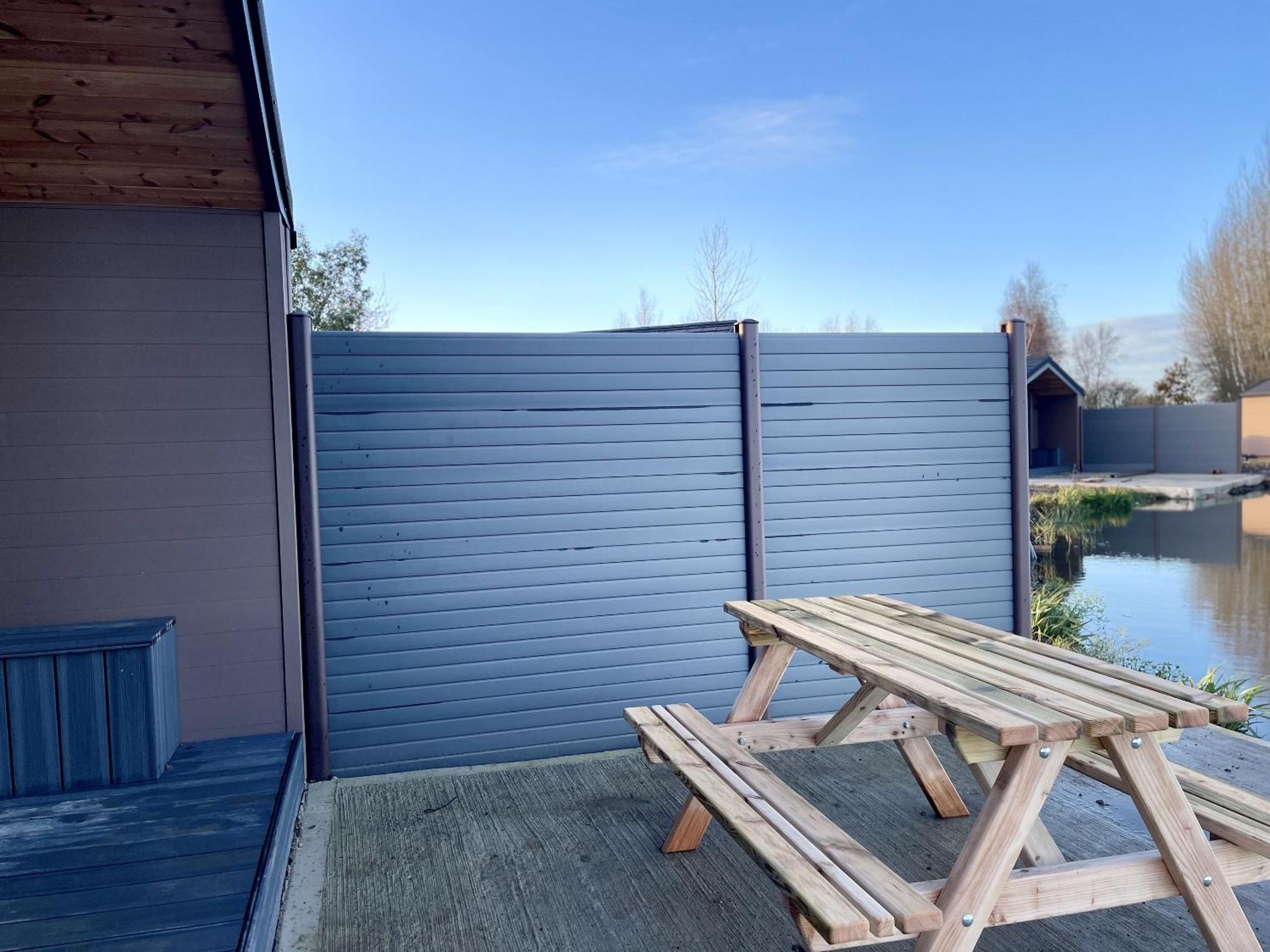 Lakeside Fishing Retreats Boston Exterior photo